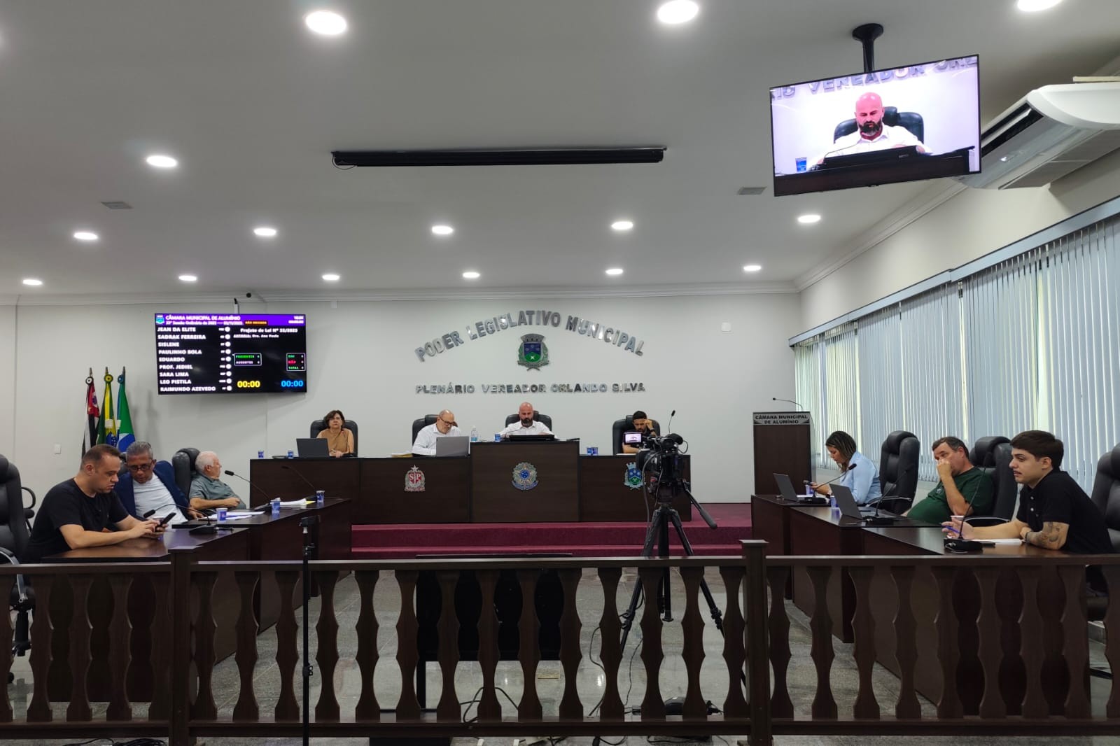 RESUMO DA 38ª SESSÃO ORDINÁRIA DA 9ª LEGISLATURA